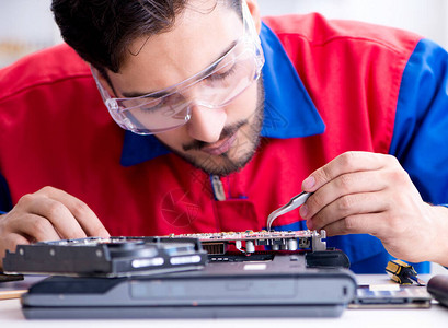電子產品維修安裝 現代生活的隱形守護者